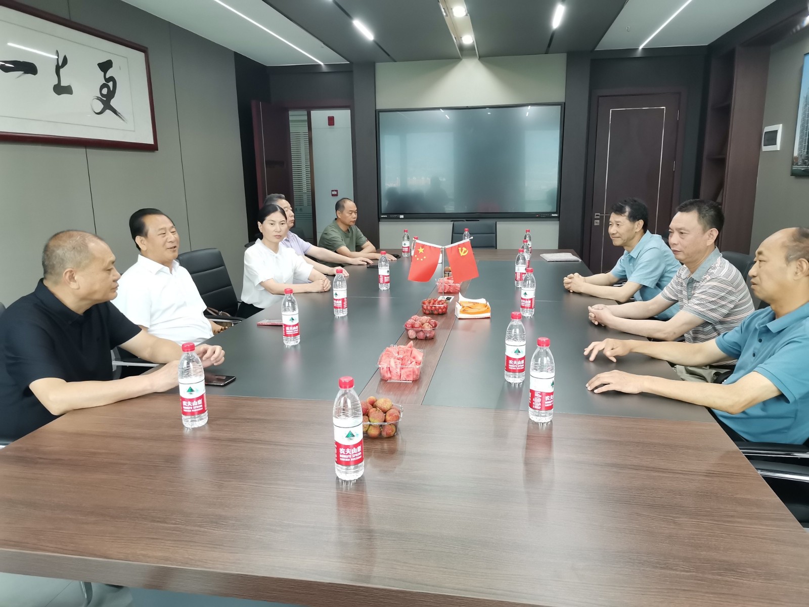 易順建工集團(tuán)有限公司榮獲南平市企業(yè)與企業(yè)家聯(lián)合會四屆理事會“常務(wù)副會長”榮譽稱號